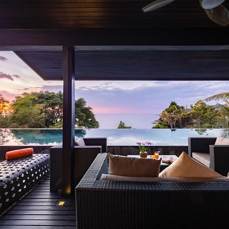 Villa Yang, Private Oceanfront Villa, Kamala Beach Extérieur photo