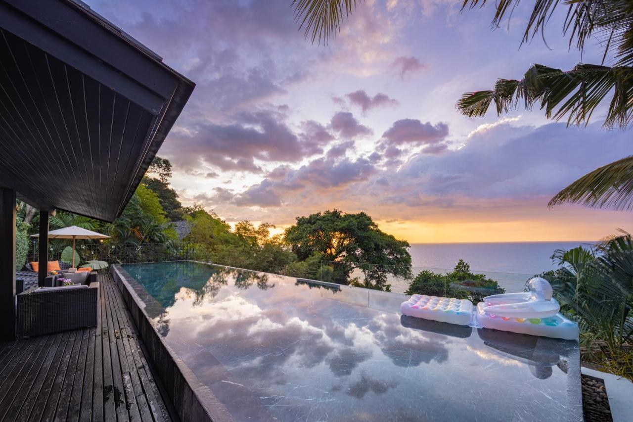 Villa Yang, Private Oceanfront Villa, Kamala Beach Extérieur photo