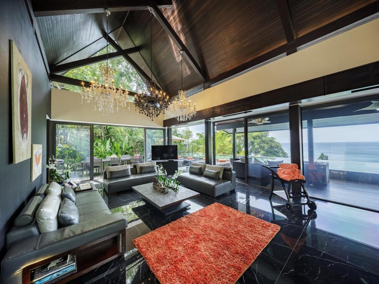 Villa Yang, Private Oceanfront Villa, Kamala Beach Extérieur photo
